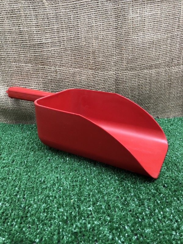 Red Feed Scoop
